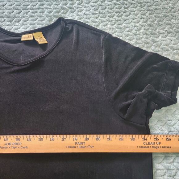 Linden Hill 1X Short Sleeve Black Blouse Wrinkle Free Acetate Travelers Top - Picture 5 of 9